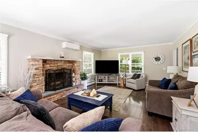 8 Harrison Avenue, East Setauket, NY 11733 - Photo 10