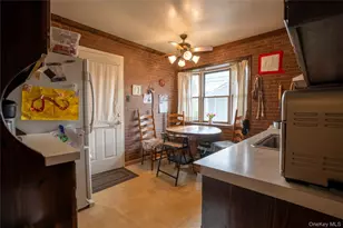 124 Wilfred Blvd, Hicksville, NY 11801 - Photo 6