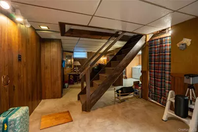 124 Wilfred Boulevard, Hicksville, NY 11801 - Photo 16