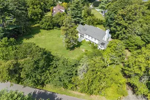 257 Adams Ln, Hewlett, NY 11557 - Photo 8