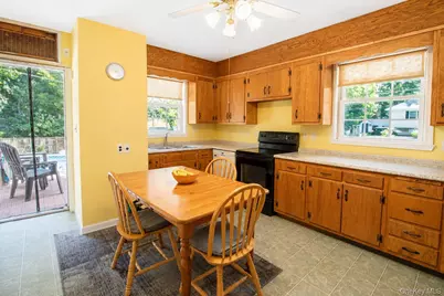 7 Brayton Road, Carmel, NY 10512 - Photo 2