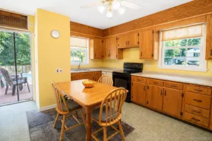 7 Brayton Rd, Carmel, NY 10512 - Photo 2