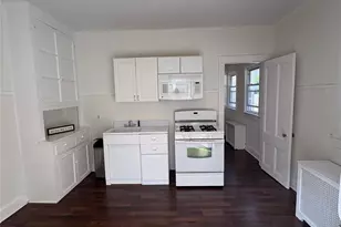 42 Pleasant Pl, Tuckahoe, NY 10707 - Photo 2