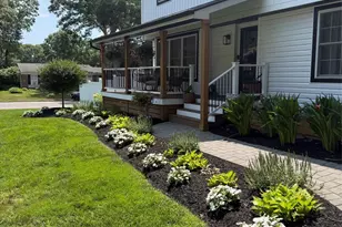 29 Rolling Hills Dr, Ridge, NY 11961 - Photo 2