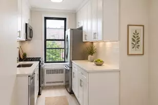87-10 34th Ave, Jackson Heights, NY 11372 - Photo 6