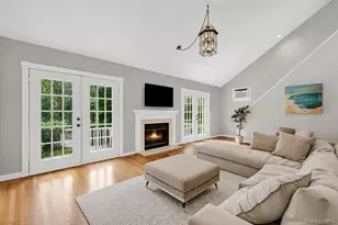 155 Little Fresh Pond Rd, Southampton, NY 11968 - Photo 2