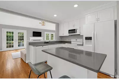 155 Little Fresh Pond Road, Southampton, NY 11968 - Photo 4