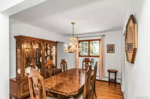 50 Jerome St, Lindenhurst, NY 11757 - Photo 6