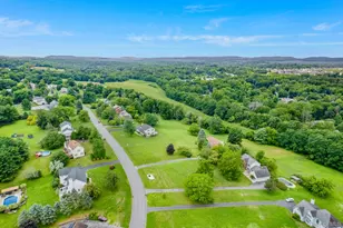 27 Patricia Dr, Pleasant Valley, NY 12569 - Photo 24