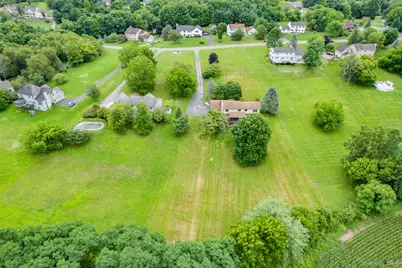 27 Patricia Drive, Pleasant Valley, NY 12569 - Photo 20
