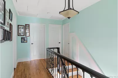 19 Clearwater Lane, West Islip, NY 11795 - Photo 20