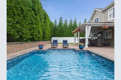 19 Clearwater Lane, West Islip, NY 11795 - Photo 36