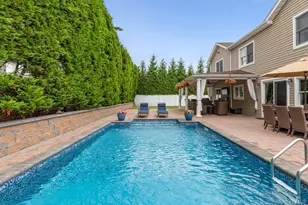 19 Clearwater Ln, West Islip, NY 11795 - Photo 34