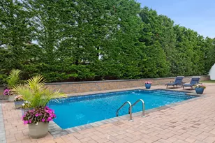 19 Clearwater Ln, West Islip, NY 11795 - Photo 40