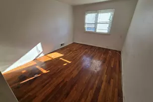 462 S 3rd Ave, Mount Vernon, NY 10550 - Photo 6