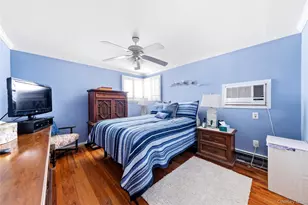 53 Comerford St, Port Jefferson, NY 11776 - Photo 16
