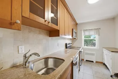 140 N Broadway #P-4, Irvington, NY 10533 - Photo 8