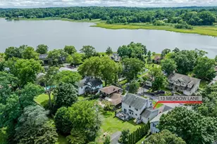 13 Meadow Ln, Bayville, NY 11709 - Photo 32