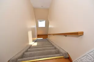 859 Maloon Ave, Franklin Square, NY 11010 - Photo 16
