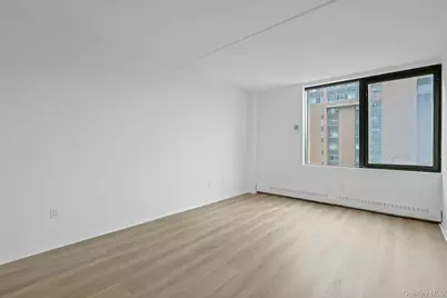 4 Martine Avenue #711, White Plains, NY 10606 - Photo 22