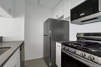 4 Martine Avenue #711, White Plains, NY 10606 - Photo 14