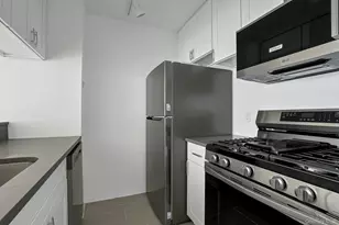 4 Martine Ave, White Plains, NY 10606 - Photo 14
