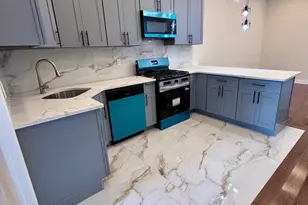 59-26 Grove St, Ridgewood, NY 11385 - Photo 12