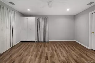 571 Park Ave, West Hempstead, NY 11552 - Photo 16