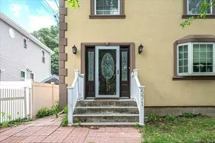 571 Park Ave, West Hempstead, NY 11552 - Photo 4