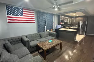 95-28 132nd St, Richmond Hill, NY 11419 - Photo 4