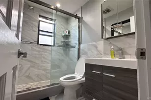95-28 132nd St, Richmond Hill, NY 11419 - Photo 16