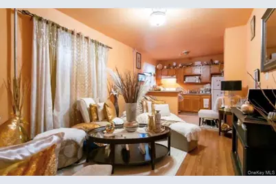 21804 137th Avenue, Springfield Gardens, NY 11413 - Photo 2