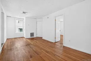 54 Gifford Ave, Poughkeepsie, NY 12601 - Photo 18