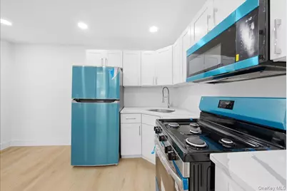 3038 Tiemann Avenue, Bronx, NY 10469 - Photo 10