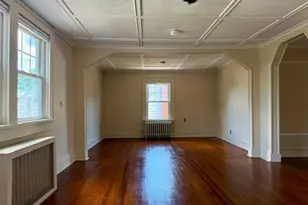 34 Union Ave Ave, Patchogue, NY 11772 - Photo 2