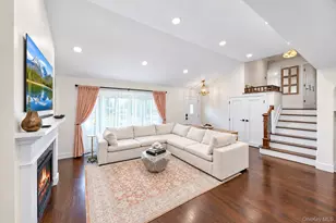 4 Balsam Dr, Hicksville, NY 11801 - Photo 6