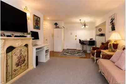 84-39 153rd Avenue #6B, Howard Beach, NY 11414 - Photo 6