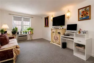 84-39 153rd Ave, Howard Beach, NY 11414 - Photo 2