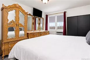 84-39 153rd Ave, Howard Beach, NY 11414 - Photo 12