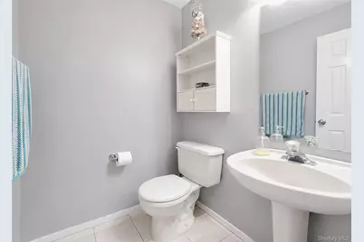 333 Prairie Court, Manorville, NY 11949 - Photo 12