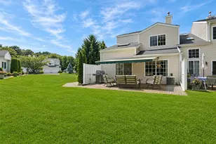 333 Prairie Ct, Manorville, NY 11949 - Photo 20