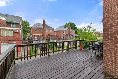 17519 74th Avenue, Fresh Meadows, NY 11366 - Photo 18