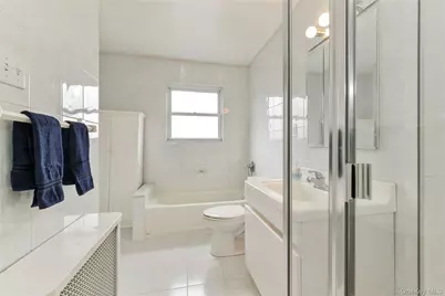 17519 74th Avenue, Fresh Meadows, NY 11366 - Photo 14