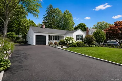 131 Huntley Drive, Ardsley, NY 10502 - Photo 2