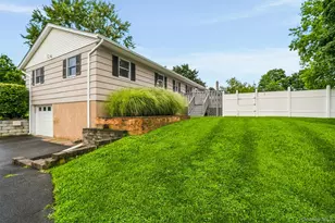 30 Lancer Dr, Newburgh, NY 12550 - Photo 34