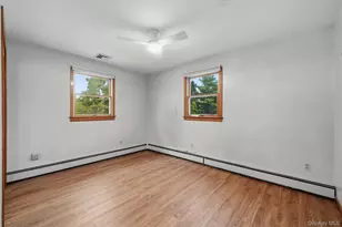 30 Lancer Dr, Newburgh, NY 12550 - Photo 16