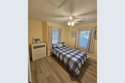 129 Westbury Drive, Sound Beach, NY 11789 - Photo 10