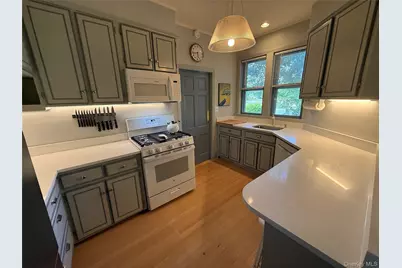 330 Centre Island Rd, Centre Island, NY 11771 - Photo 14