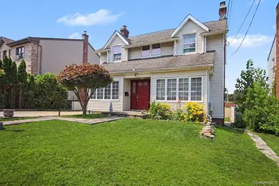 127 Wickes Avenue, Yonkers, NY 10701 - Photo 2