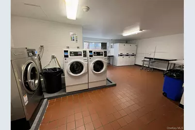 395 Westchester Avenue #6O, Port Chester, NY 10573 - Photo 16